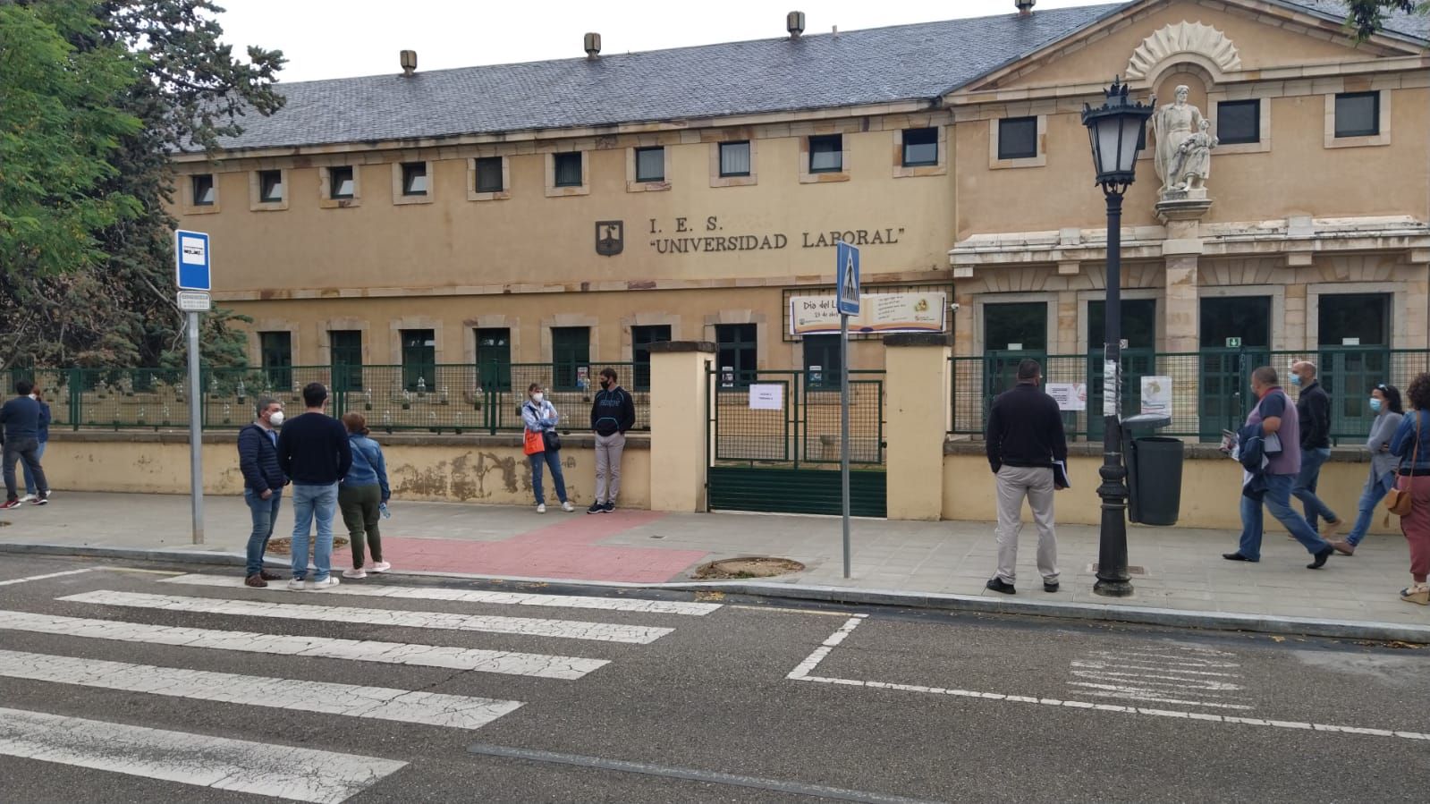 GALERÍA | Más de 2.000 opositores pugnan en Zamora por una plaza de profesor