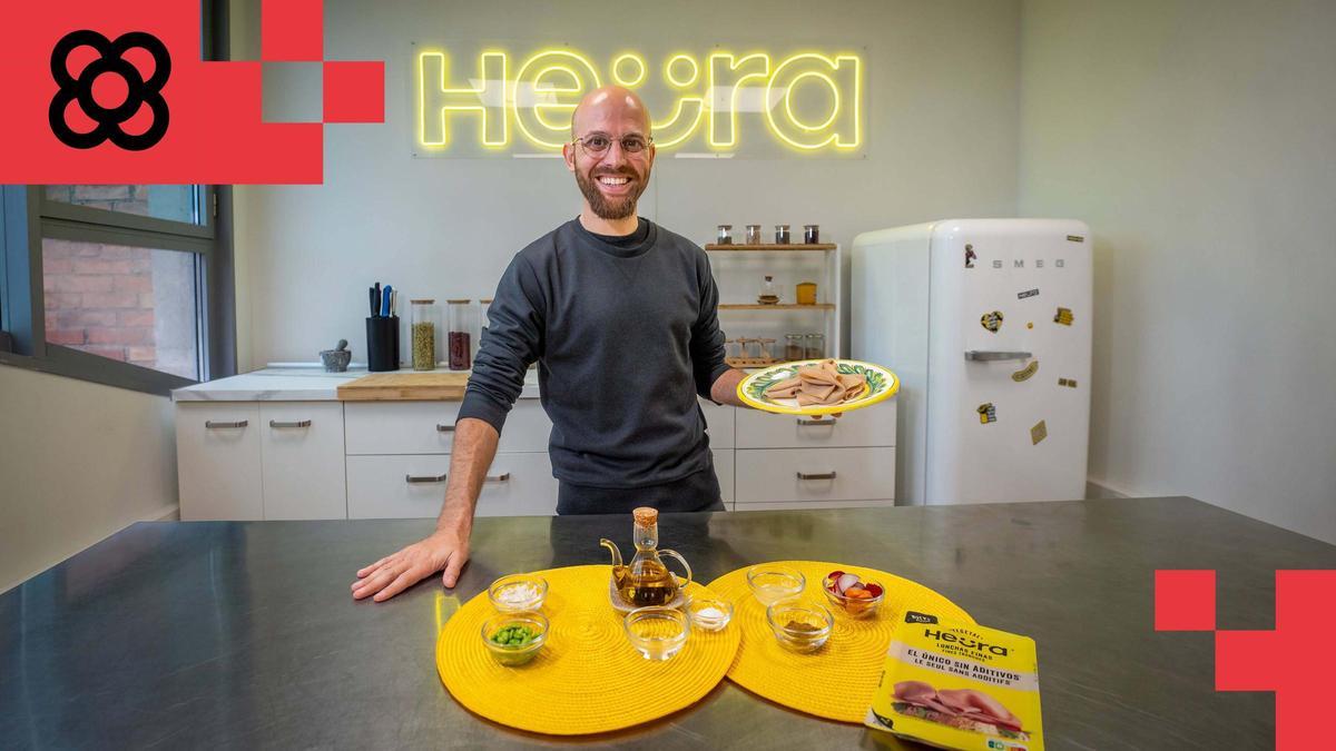 Marc Coloma, cofundador y consejero delegado de Heura, en su nuevo laboratorio en el 22@. / Jordi Otix /