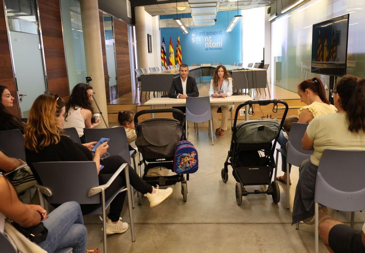 Huelga en la Escoleta de Can Coix: «Queremos que Sant Antoni garantice unas condiciones laborales dignas»