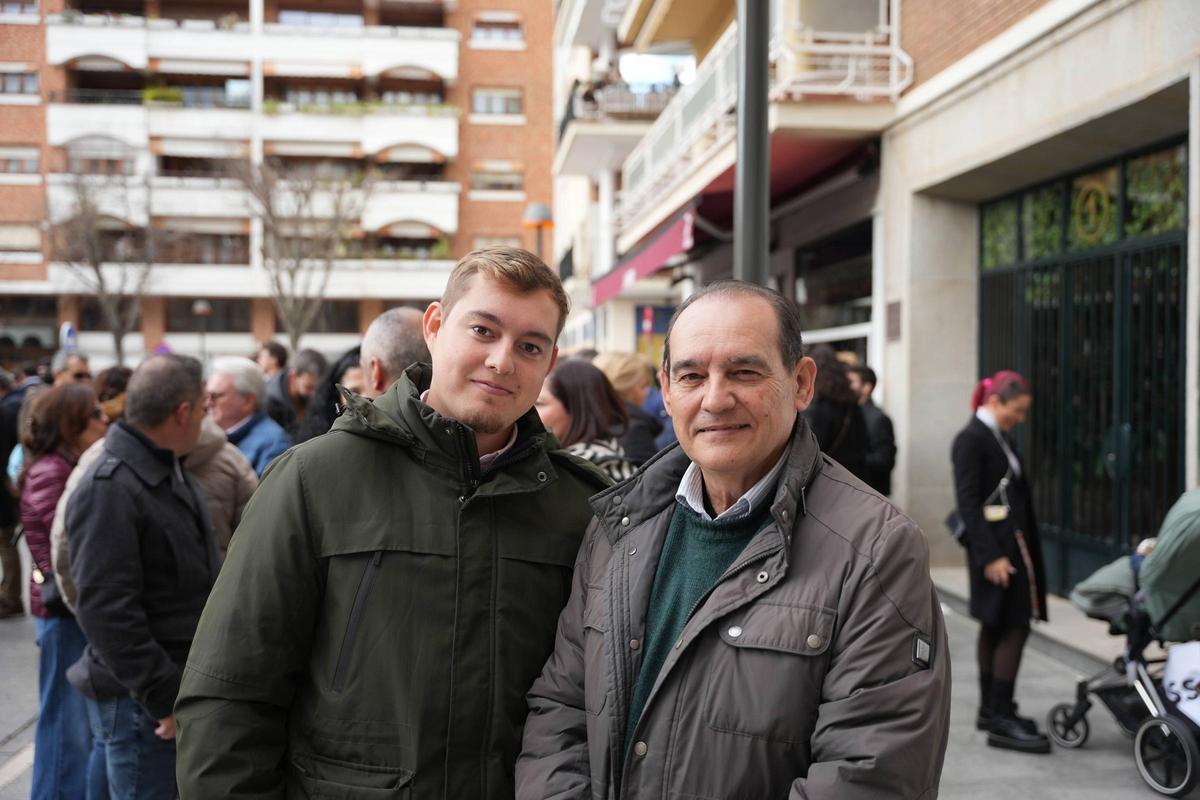 Ambientazo en la Tardebuena de Badajoz, ¡búscate en las fotos!