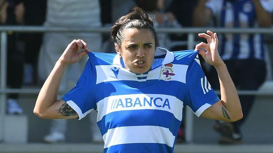 Alba Merino celebra un gol en Abegondo