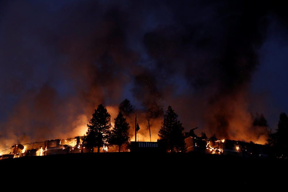 Varios incendios forestales dejan 10 muertos en California