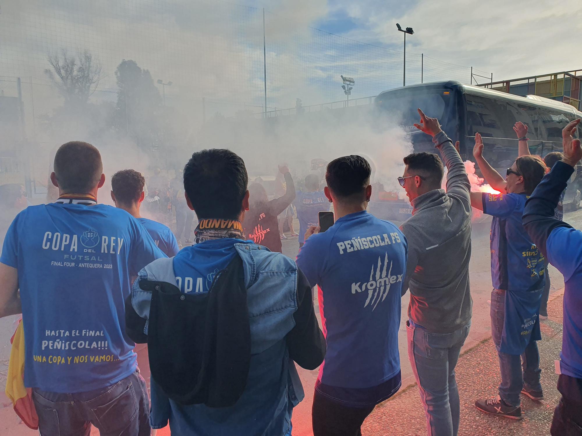 GALERÍA | Las mejores imágenes de la afición del Peñíscola en las semifinales de Copa