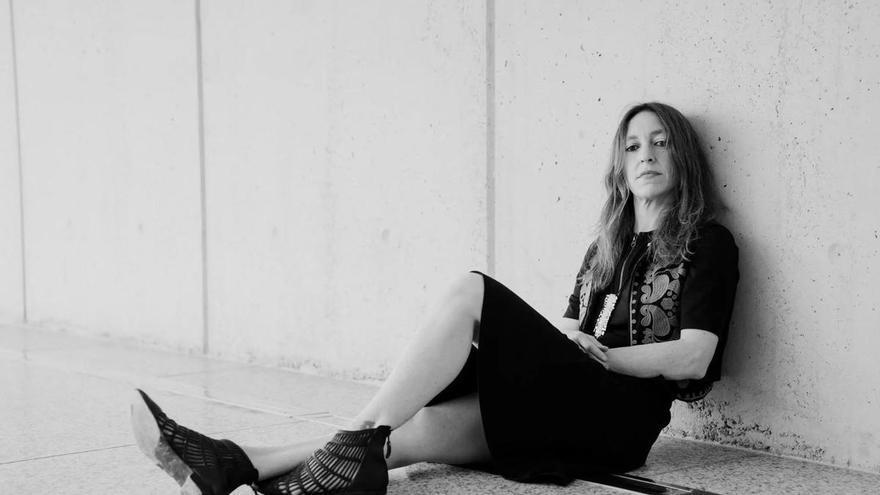 Luz Arcas estrena en el Teatro Cervantes 'Tierras raras': «La máxima belleza a la que pode ...
