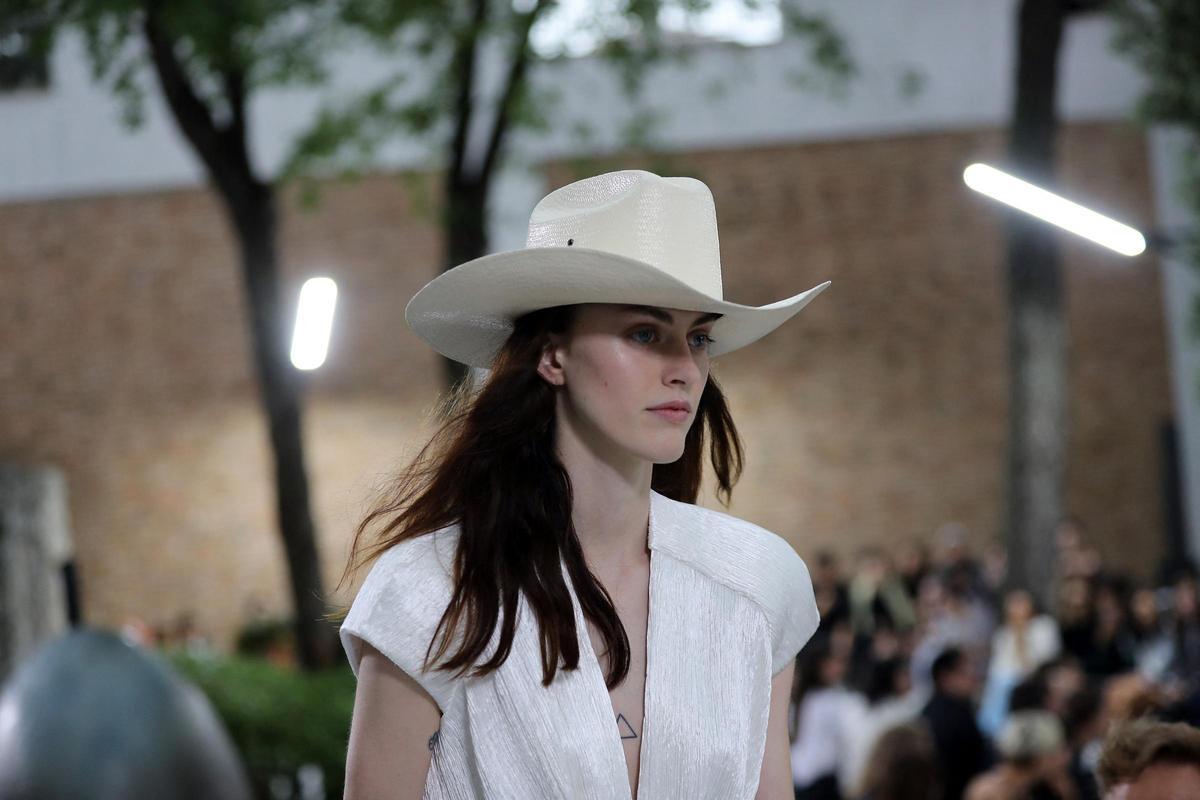 Desfile Crucero de Louise Vuitton en fundación Maeght en Saint-Paul-de-Vence, Francia - 2018.