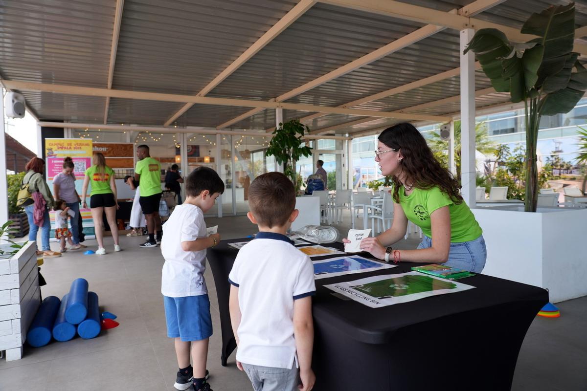 Jornada 'Creciendo juntos' en Castellón. Jornada 'Creciendo juntos' en Castellón.