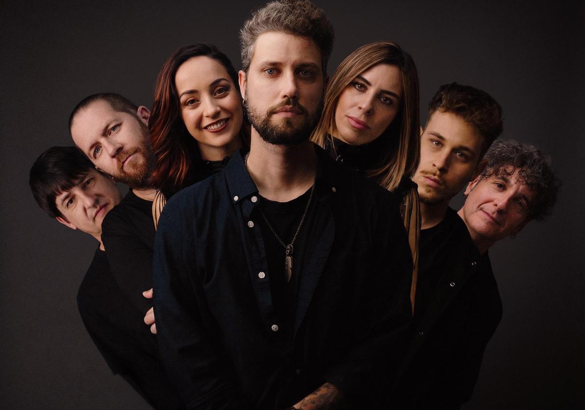Componentes de la Orquesta Titanic en una imagen promocional.