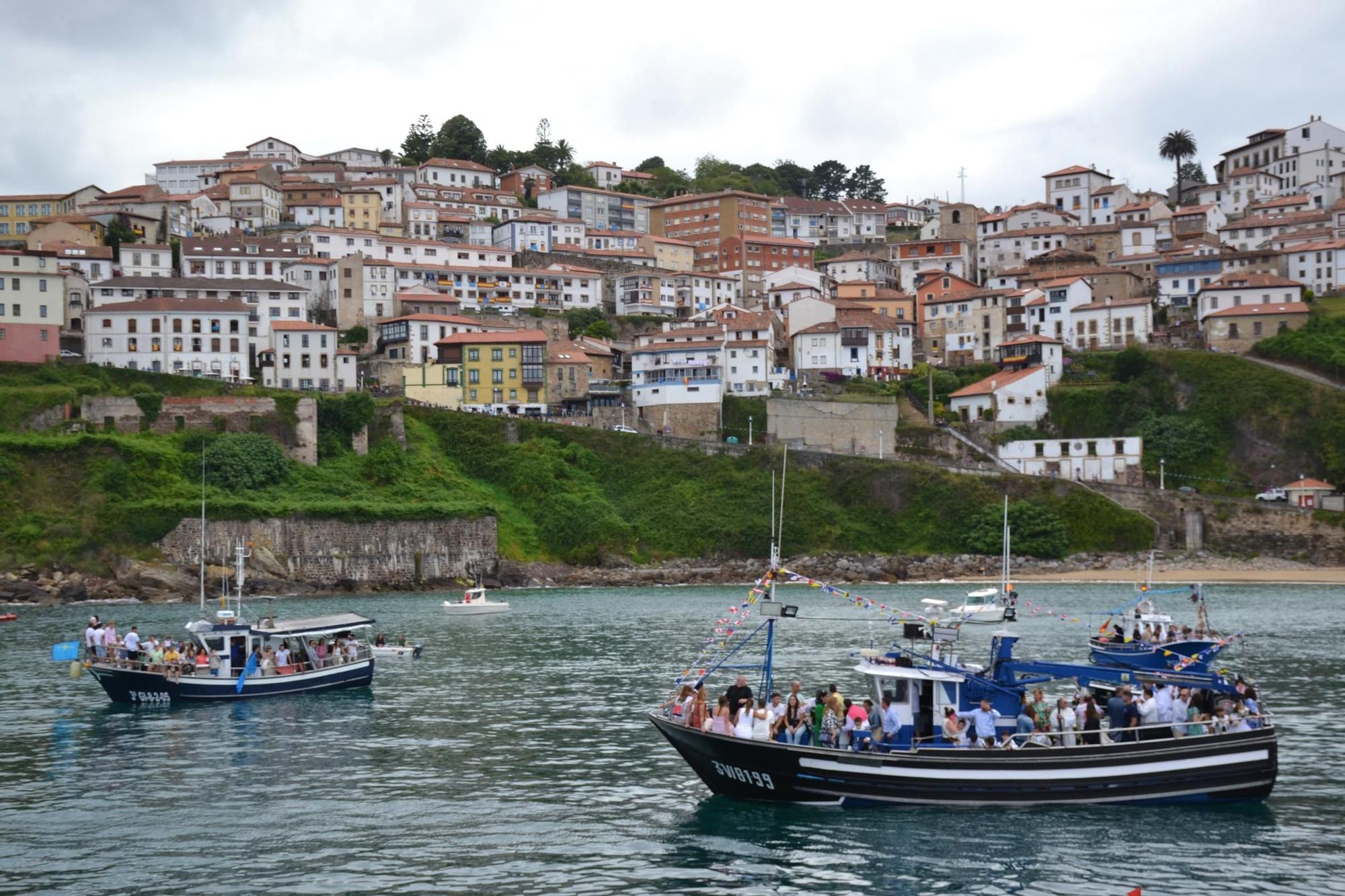 Lastres celebró la Virgen del Carmen