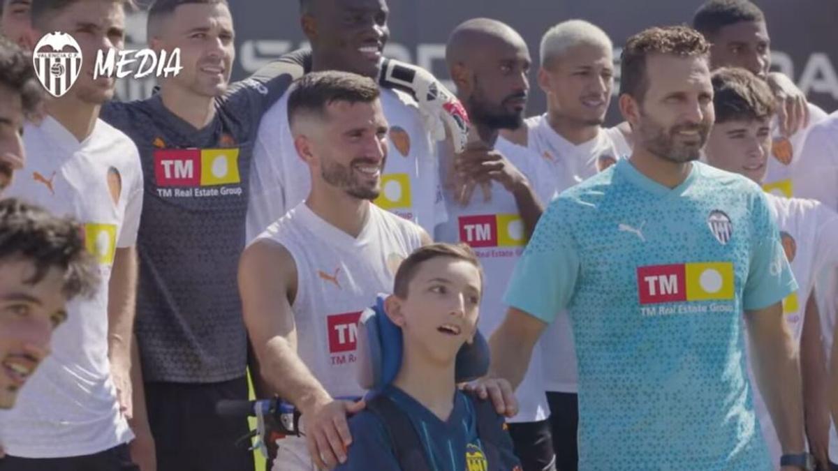 Muere David Colomer, un joven valencianista con parálisis cerebral