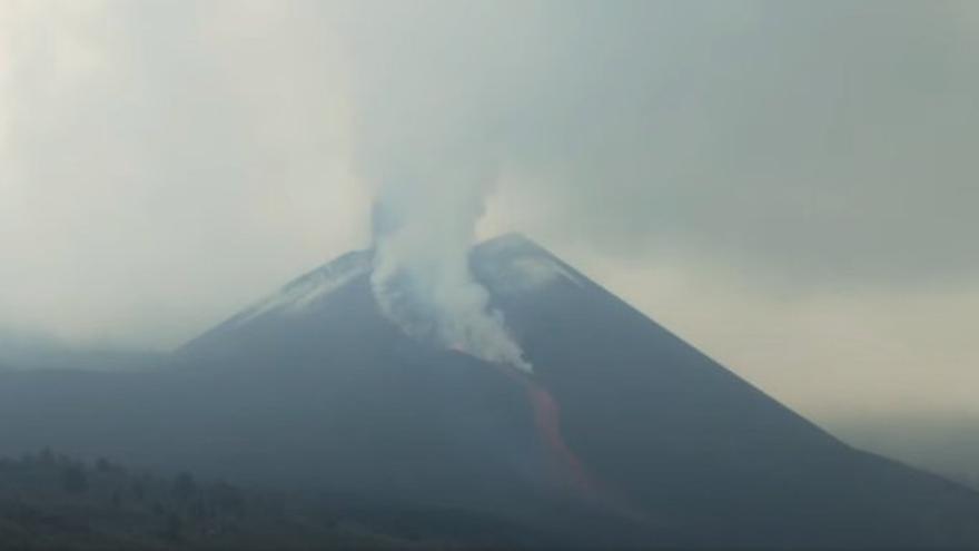 Detectado un nuevo desbordamiento de lava en el volcán de La Palma