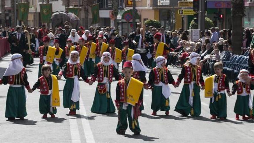 La Entrada Infantil asegura y reafirma el futuro de la fiesta