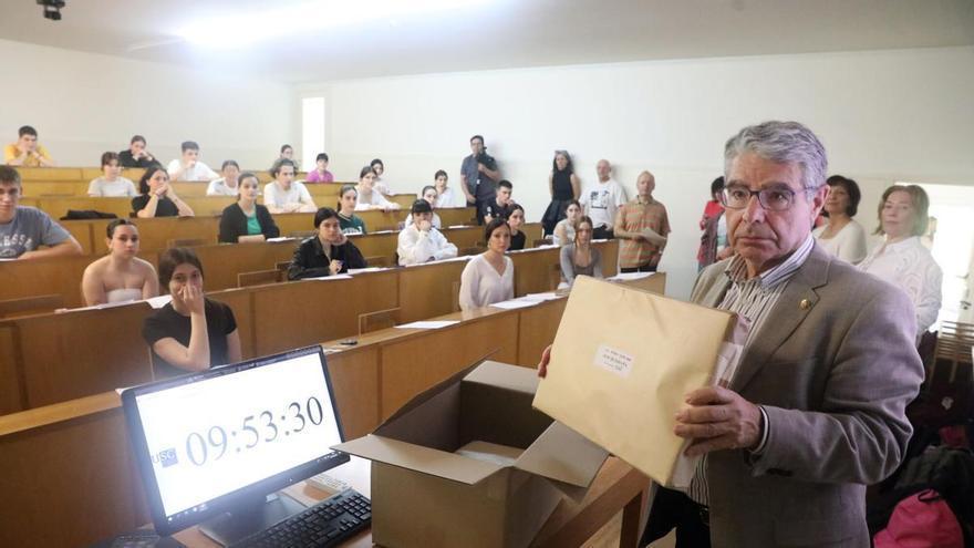 Los universitarios que compatibilizan los estudios con el trabajo o la familia, en el mínimo en Galicia