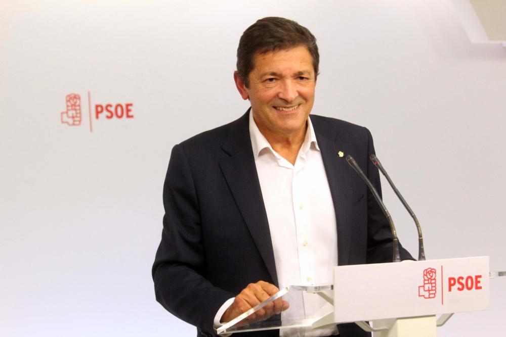 Primera reunión de la gestora del PSOE