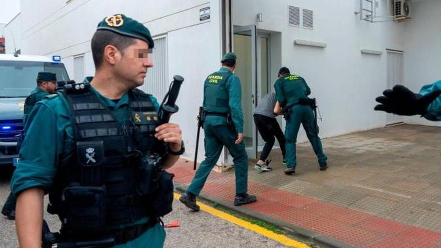 Detenido Karim, el presunto asesino de dos guardias civiles en Barbate