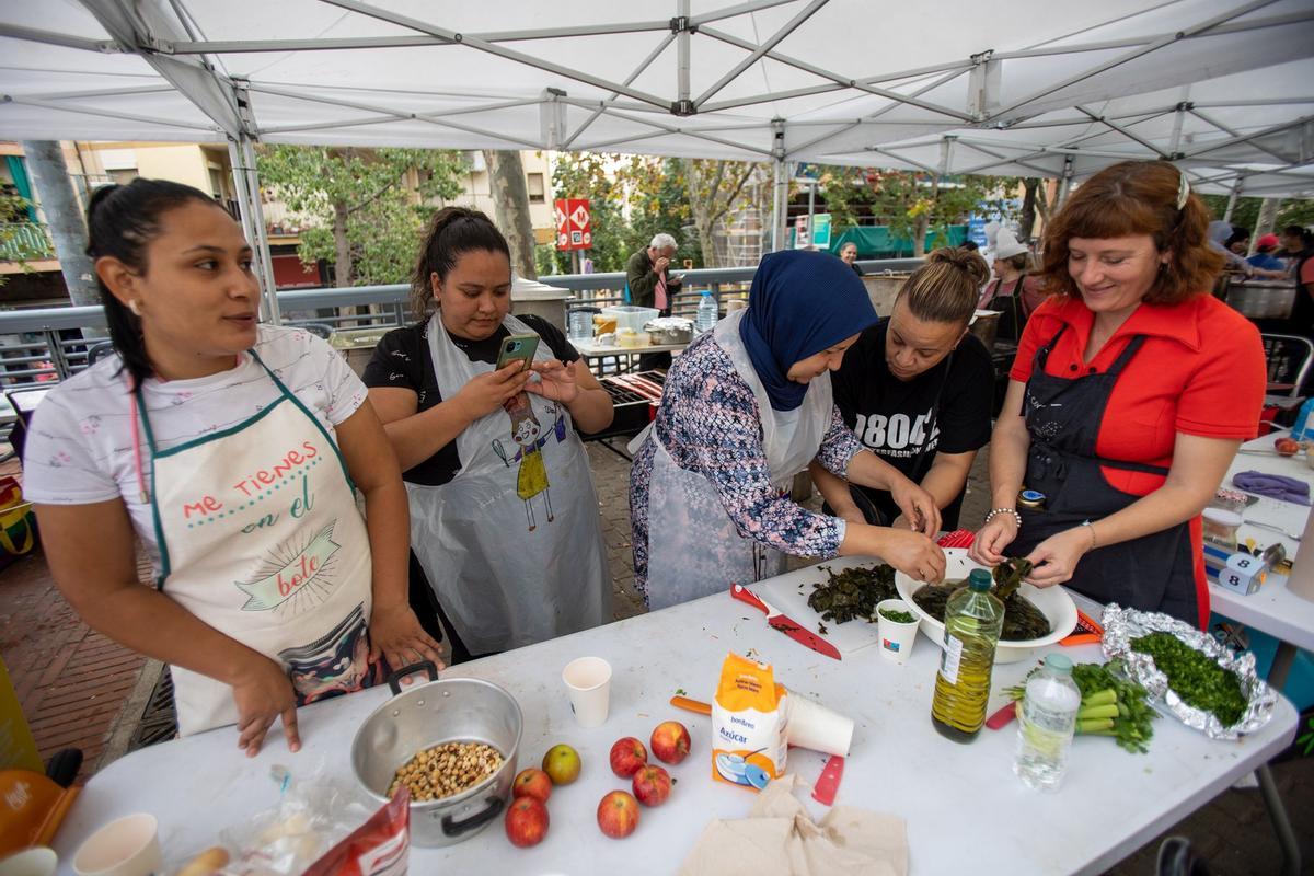 Éxito en la 18ª edición del Festival Sopes del Món, celebrado en la Marquesina de la Via Júlia, Nou Barris.