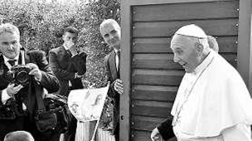 El Papa Francisco en Asís:  &quot;No se puede servir a Dios y al dinero, la vanidad y el orgullo&quot;