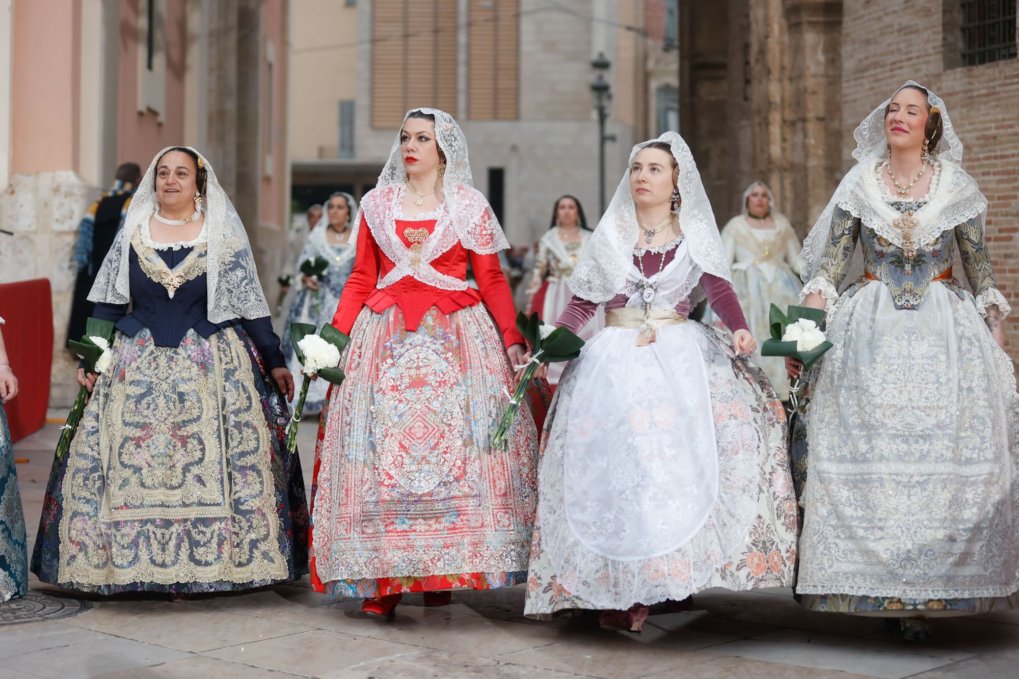 Todas las fotos de la Ofrenda del 17 de marzo por la calle de la Paz de 18:00 a 19:00 horas