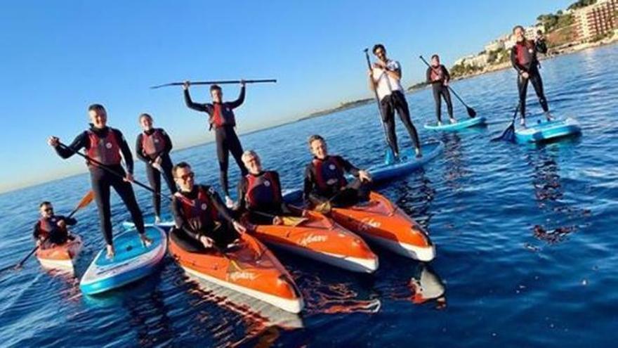 Das von Port Calanova angebotene Teambuilding durch ergänzende Wassersport- und Freizeitaktivitäten.