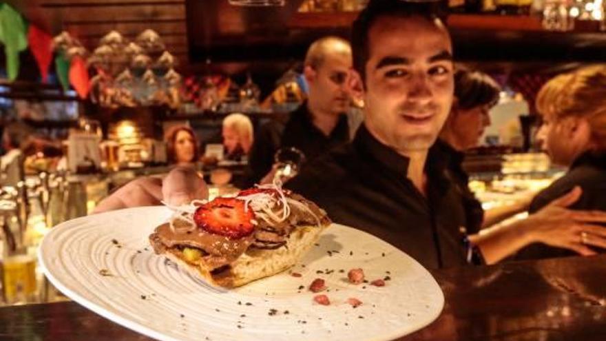 En plena celebración de la VI edición del Concurso de Tapas y Pinchos de Benidorm