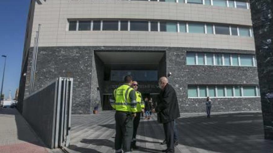 La Ciudad de la Justicia de Elche, que acoge el Servicio de Orientación Jurídica gratuita.