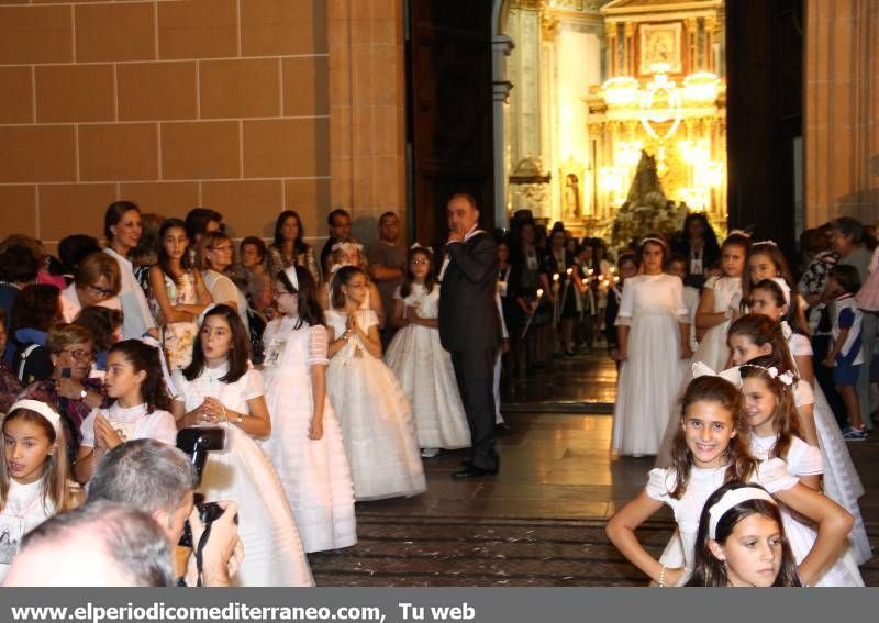 GALERIA FOTOS: Procesión de las Rosarieras en Vila-real
