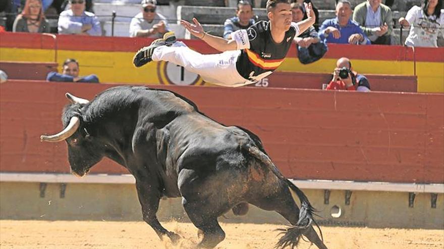 Kevin vence en el Campeonato de Recortes Sub 23 con sus quiebros