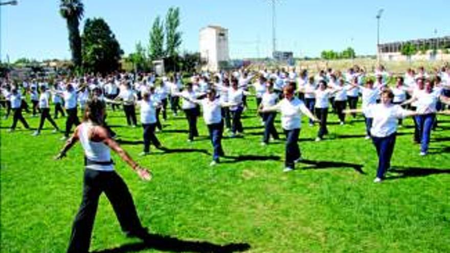 El programa de gimnasia para mayores ofrece 100 plazas más