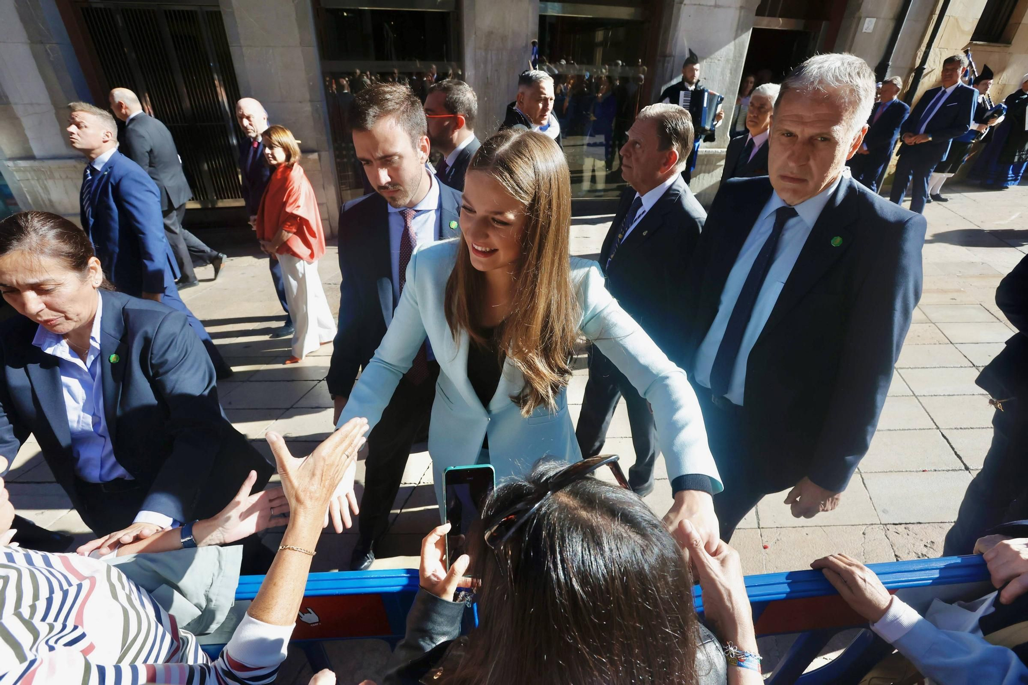 La Princesa Leonor recibe el título de Alcaldesa Honoraria de Oviedo y la Medalla de Asturias.