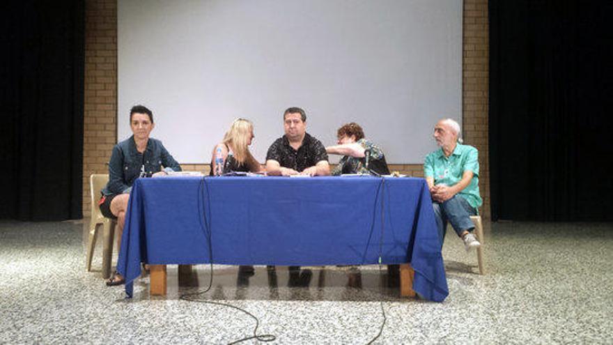 Bel Olid, Ester Xargay, Ricard Ruiz Garzón, Marta Pérez Sierra i Jordi Roig Pi.