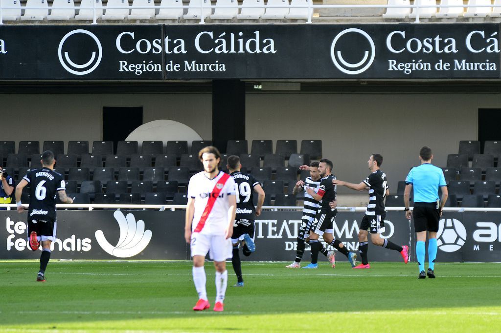 El Cartagena planta cara al Rayo Vallecano