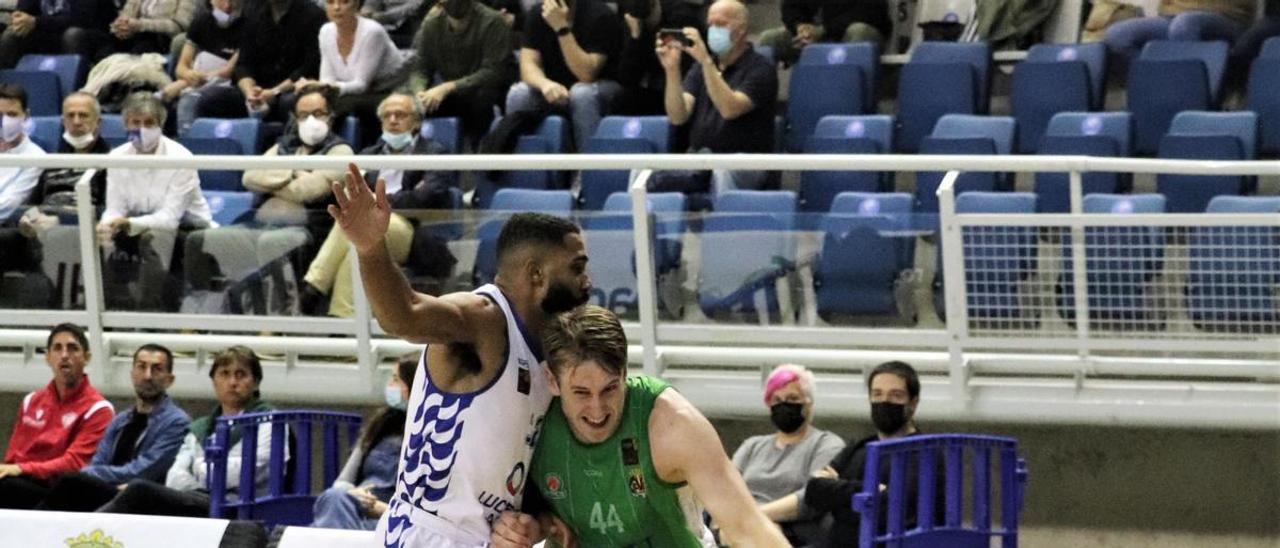 El HLA Alicante se lleva el derbi de la LEB Oro en un mal partido del TAU Castelló