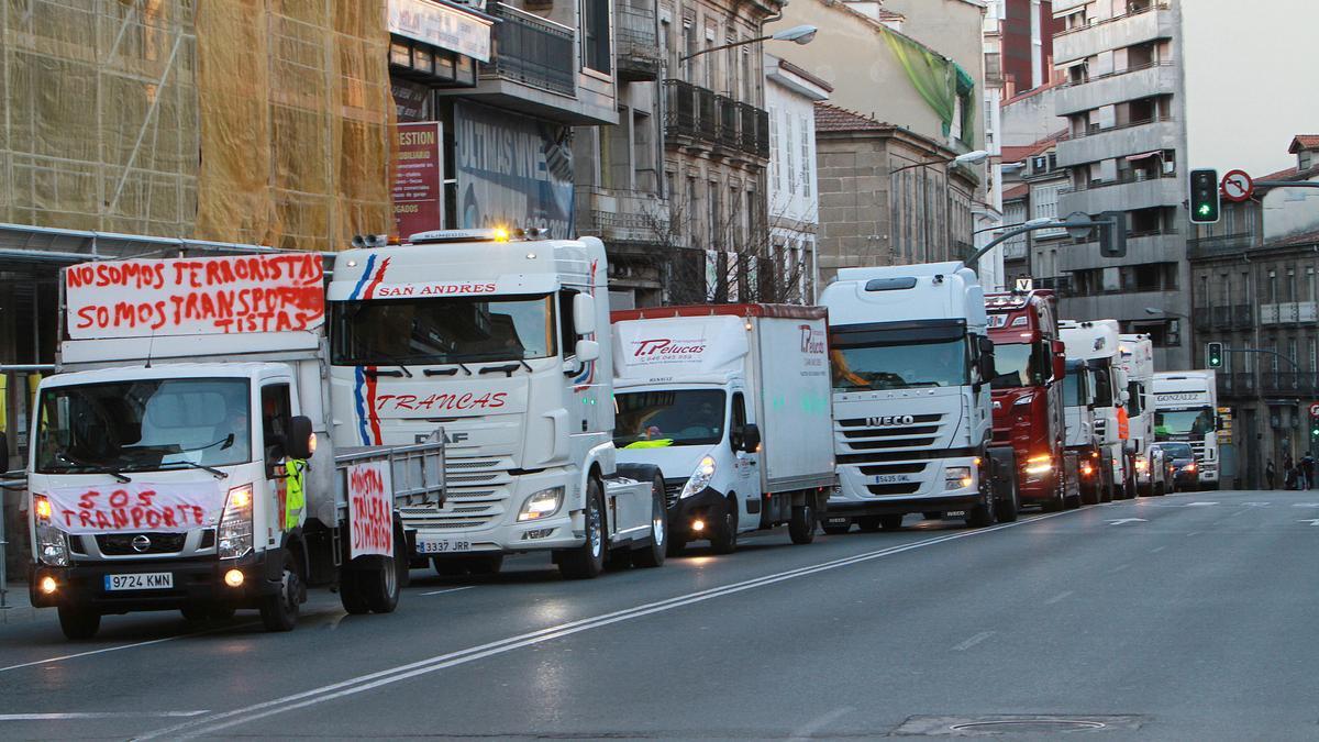 El convoy de transportistas en Ourense, este pasado miércoles.