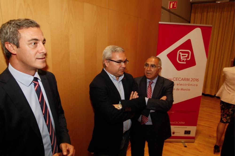 Entregan los premios Cecarm de comercio electrónico