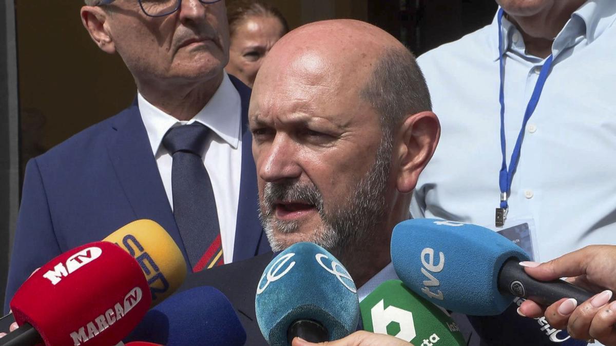 FINAL MUNDIAL 2030 | Louzán da por hecho que será en Madrid y anuncia la visita de Infantino en otoño