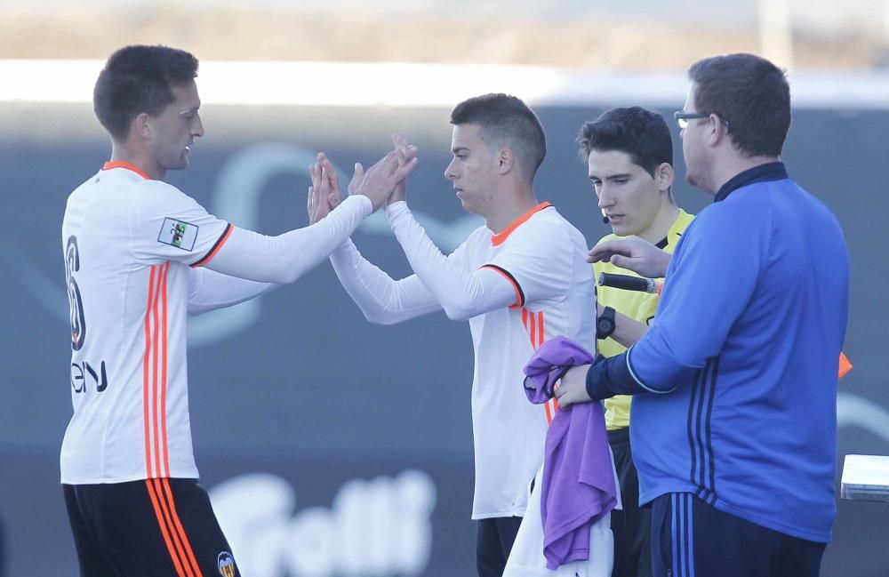 Valencia Mestalla - Llagostera, en imágenes