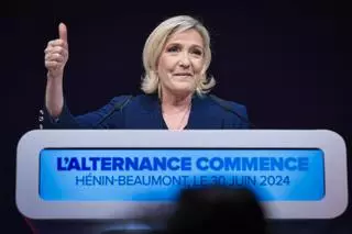 Le Pen celebra su victoria en la primera vuelta de las legislativas en Francia con el 34% de los votos