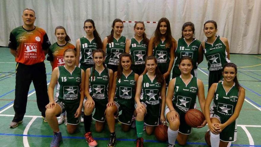 El equipo cadete femenino que dirige Félix Campos.