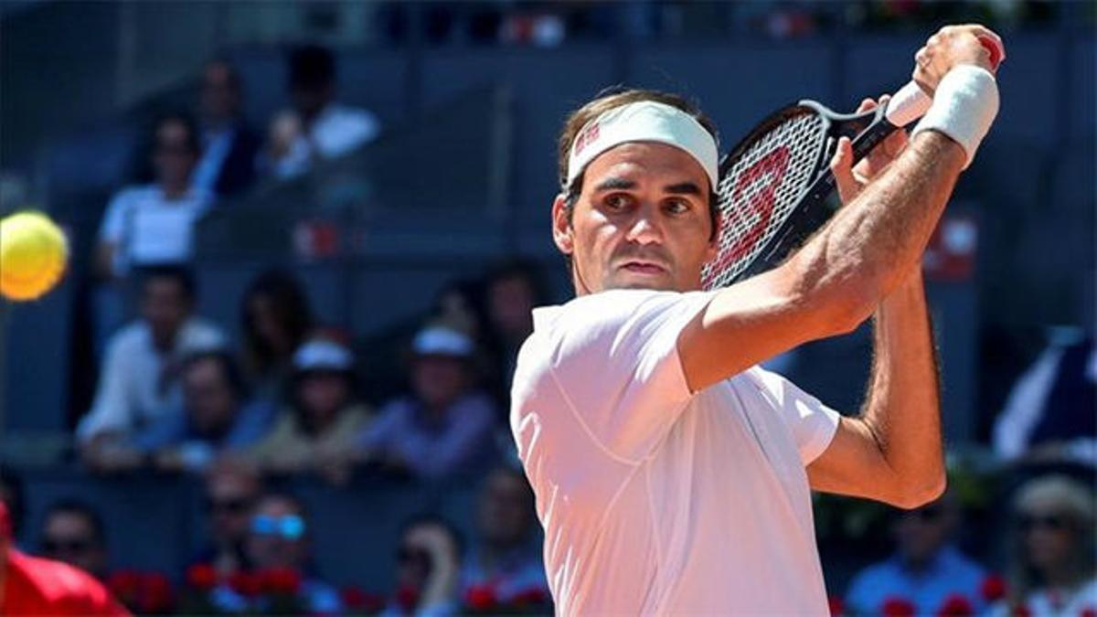 Federer ganó pero no lo tuvo fácil ante Monfils (6-0, 2-6 y 7-6)