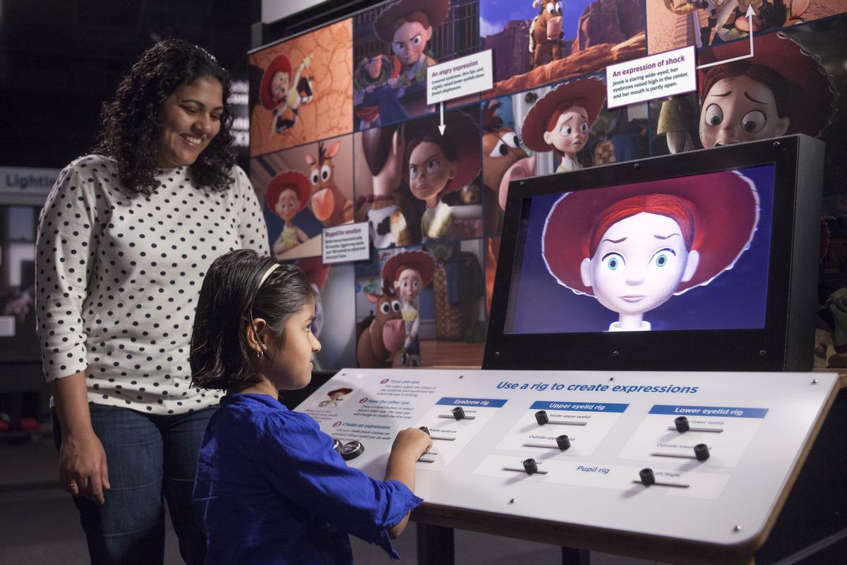 CosmoCaixa acosta les matemàtiques i la ciència de les pel·lícules de Pixar als nens