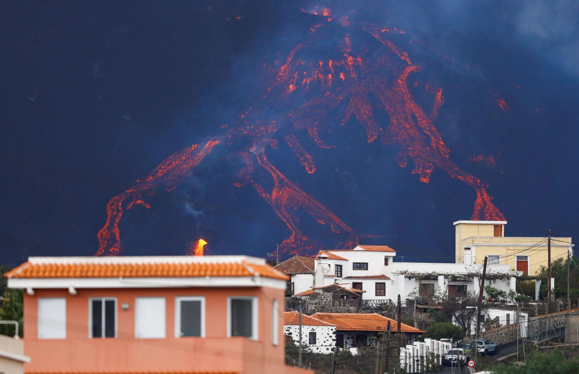 Tres meses de lava en La Palma: las imágenes más espectaculares del volcán