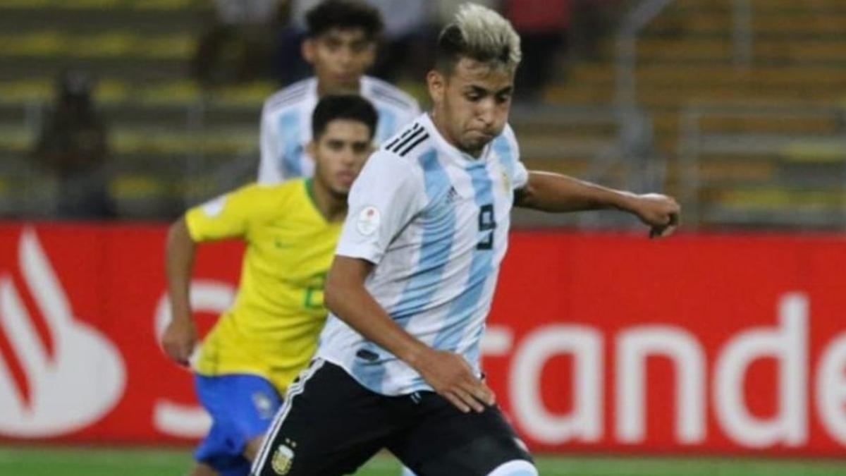 Argentina goleó 3-0 a Brasil y llegó al Hexagonal final