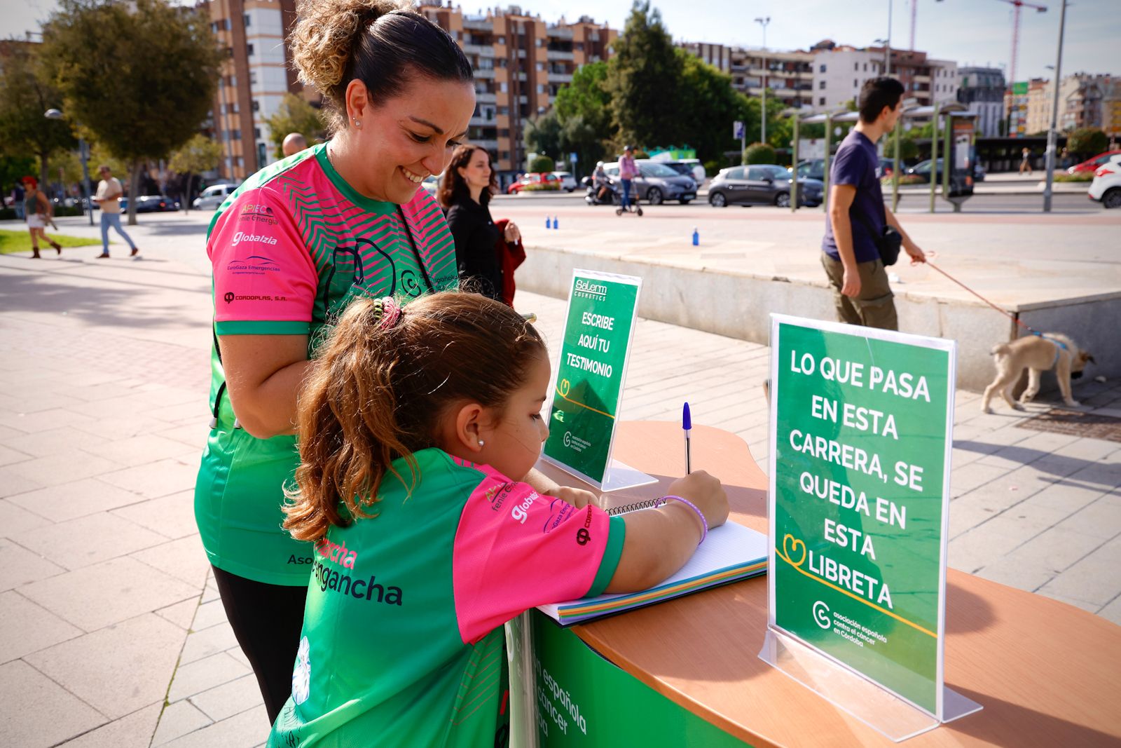 Marea verde contra el cáncer de mama