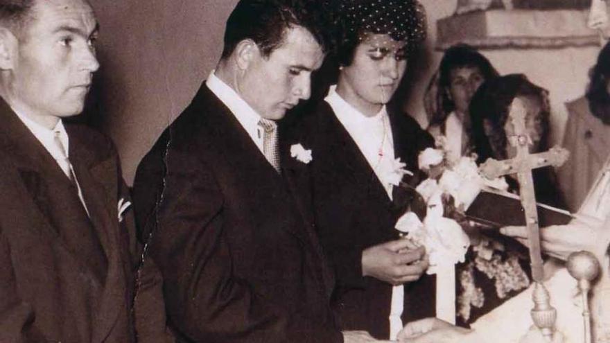 Ángel y Dionisia celebran sus 60 años de casados