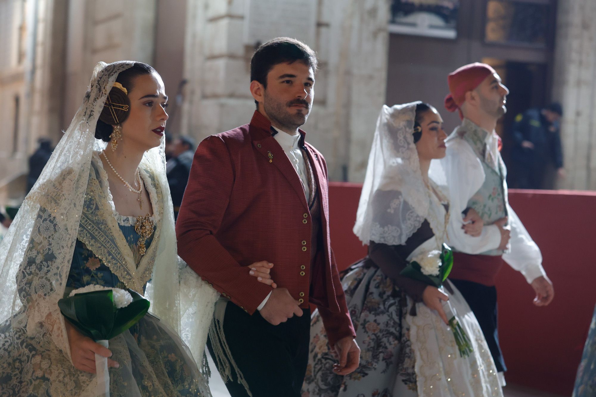 Todas las fotos de la Ofrenda del 17 de marzo entre las 23 y las 00 horas por la calle San Vicente