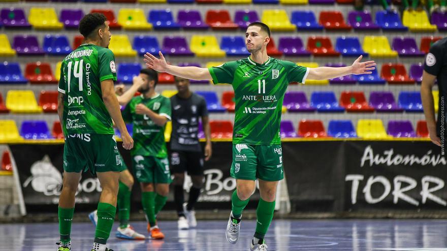 Triunfo de resistencia para el CD UMA Antequera ante O Parrulo (4-3)