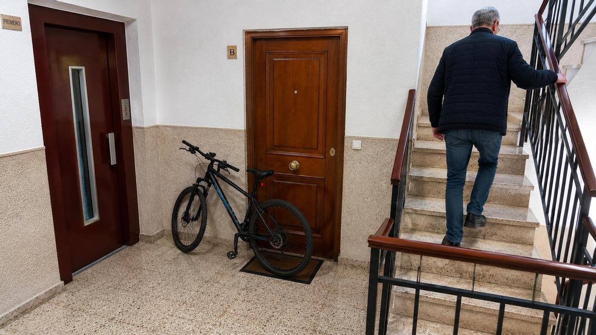 Las bicicletas no pueden estar en la puerta de tu casa