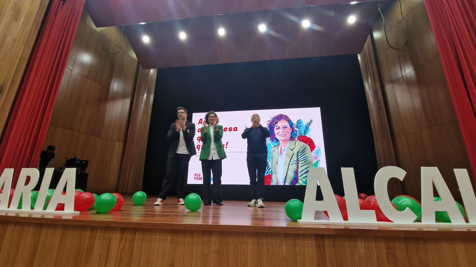 Así fue la presentación de María Ferreirós y su candidatura.