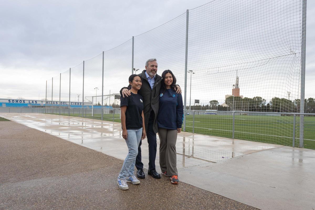 Un día de campaña con Jorge Azcón (PP)