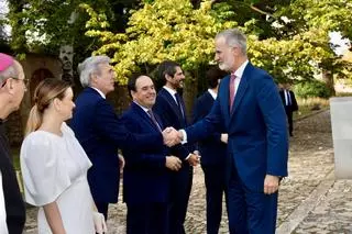 Azcón reivindica "la gloriosa historia compartida" de Aragón, Cataluña, la Comunidad Valenciana y Baleares en el encuentro en el Monasterio de Poblet