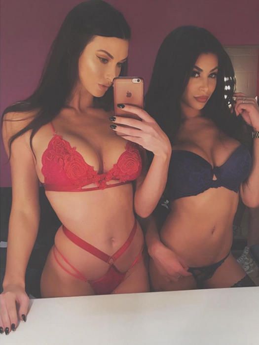 Alice Goodwin, adicta a los selfis eróticos